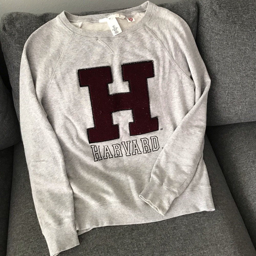 H&M ( Harvard sweater)